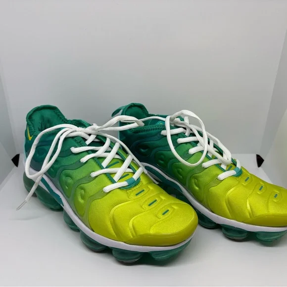Women’s Nike Air Vapormax Plus - Green and Yellow - Picture 3 of 6